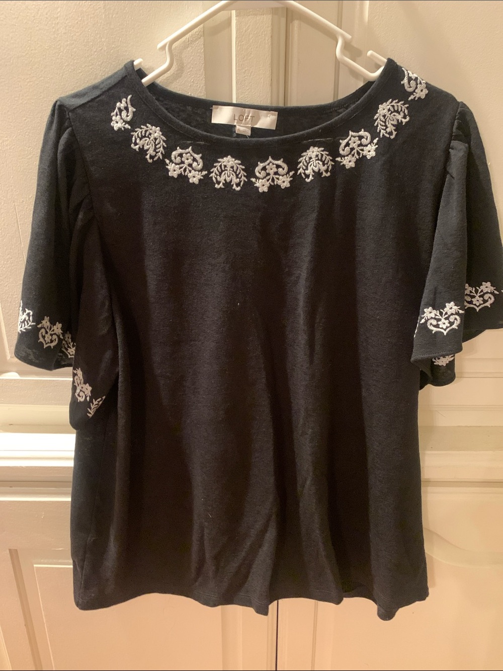 LOFT Black Short Sleeve Tee with White Embroidered Neckline XL NWT